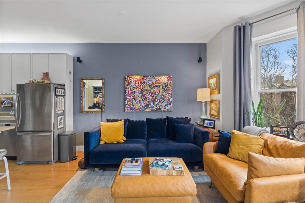 1 bed, 1 bath apartment for rent at 114 West Concord St Unit 2, South End — photo 4 of 18
