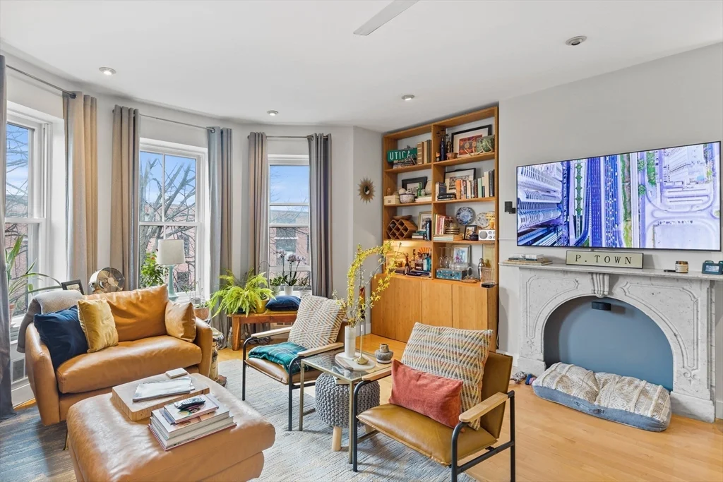 1 bed, 1 bath apartment for rent at 114 West Concord St Unit 2, South End — photo 6 of 18