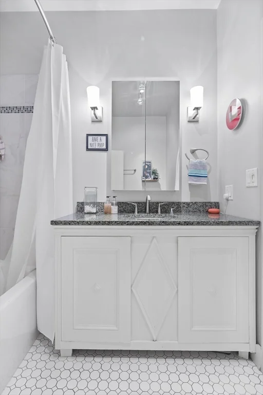 1 bed, 1 bath apartment for rent at 114 West Concord St Unit 2, South End — photo 12 of 18