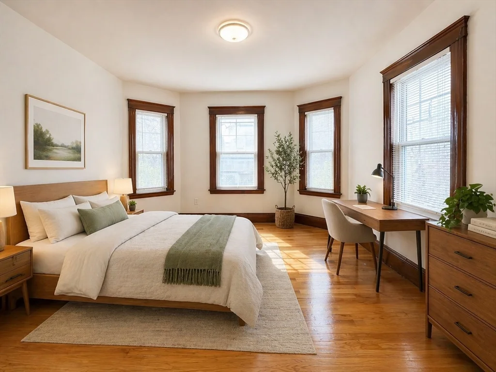 3 bed, 2 bath apartment for rent at 114 White St Unit 2, Belmont