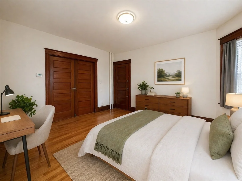 3 bed, 2 bath apartment for rent at 114 White St Unit 2, Belmont — photo 2 of 11