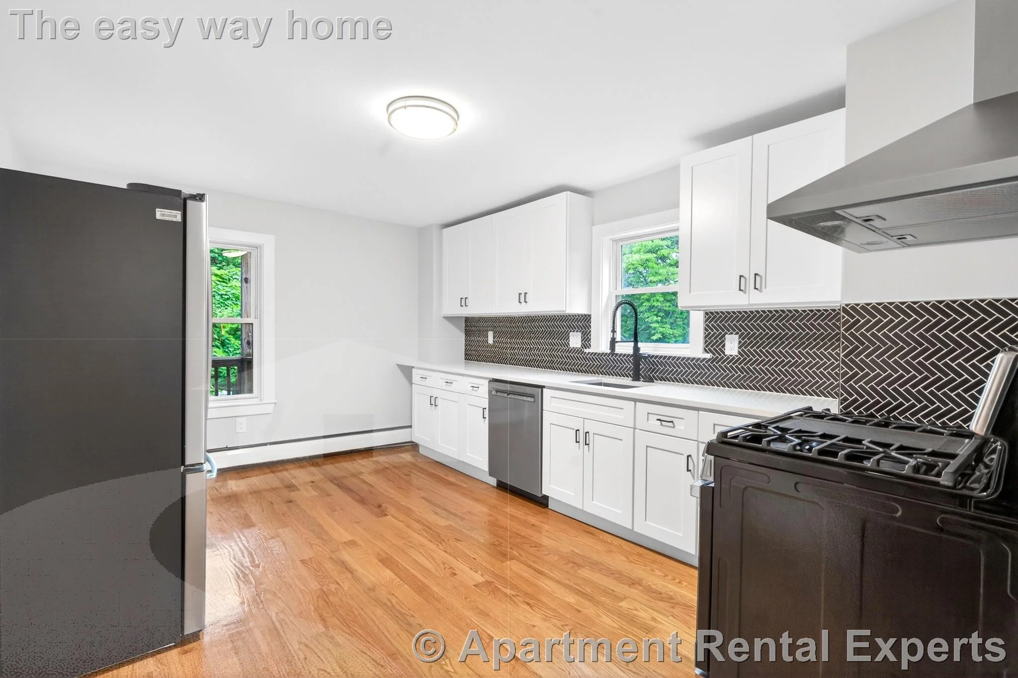3 bed, 1 bath apartment for rent at 114 Woodstock St Unit 2, Teele Square — photo 1 of 11