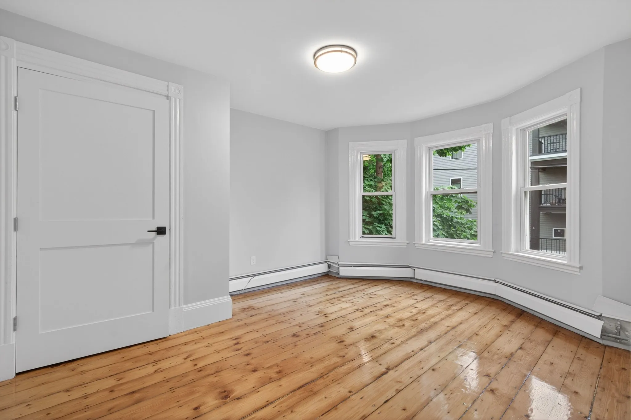 3 bed, 1.5 bath apartment for rent at 114 Woodstock St Unit 2, West Somerville — photo 8 of 11