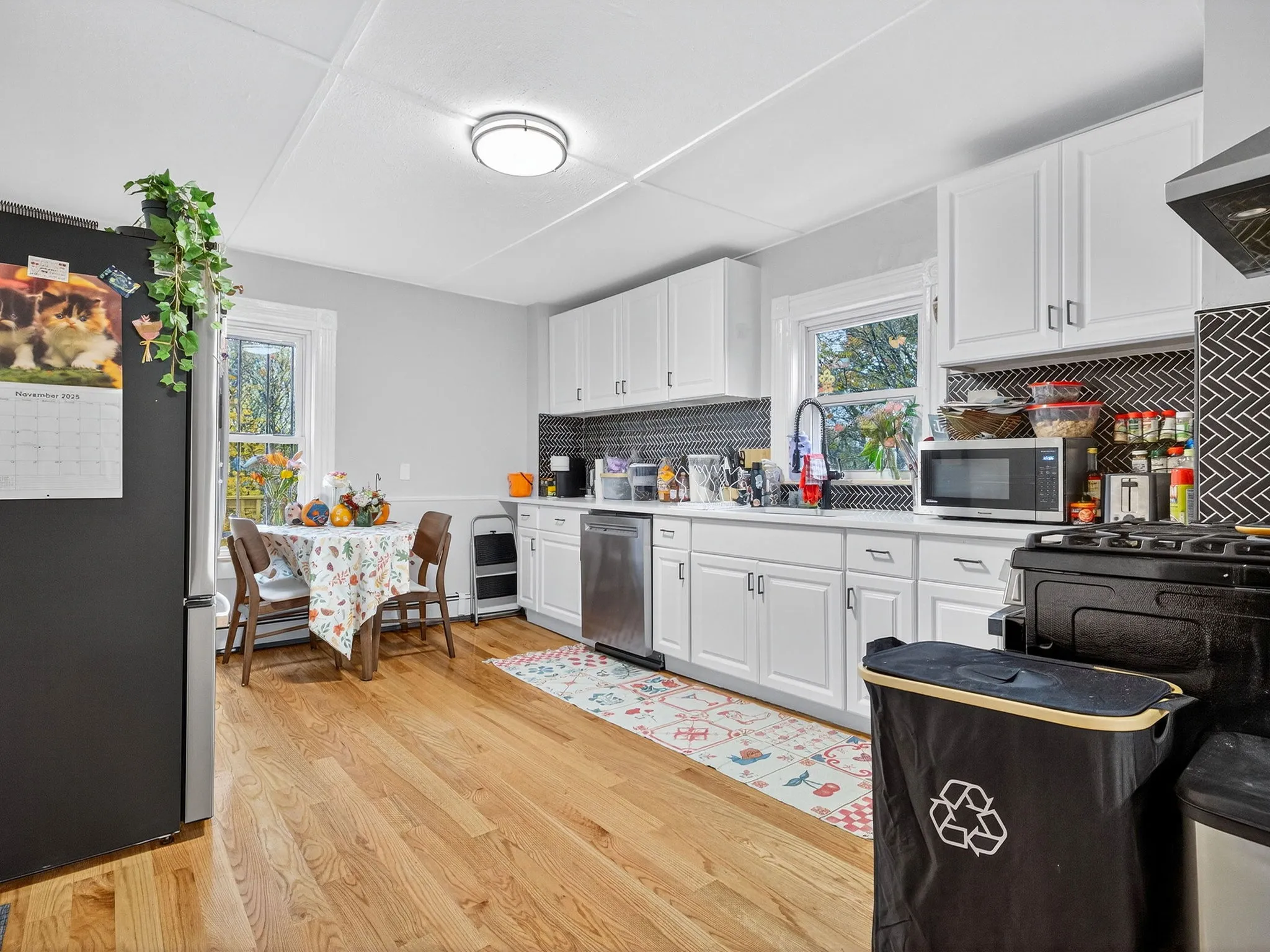 3 bed, 1.5 bath apartment for rent at 114 Woodstock St Unit 3, West Somerville — photo 2 of 13