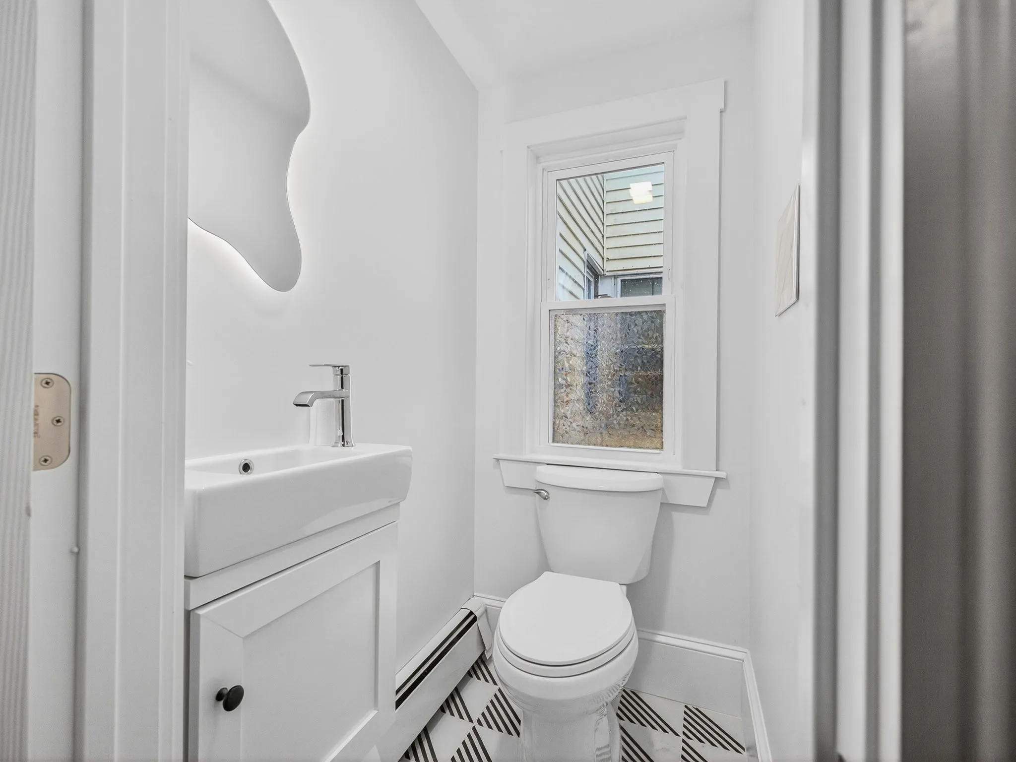 3 bed, 1.5 bath apartment for rent at 114 Woodstock St Unit 3, West Somerville — photo 11 of 13