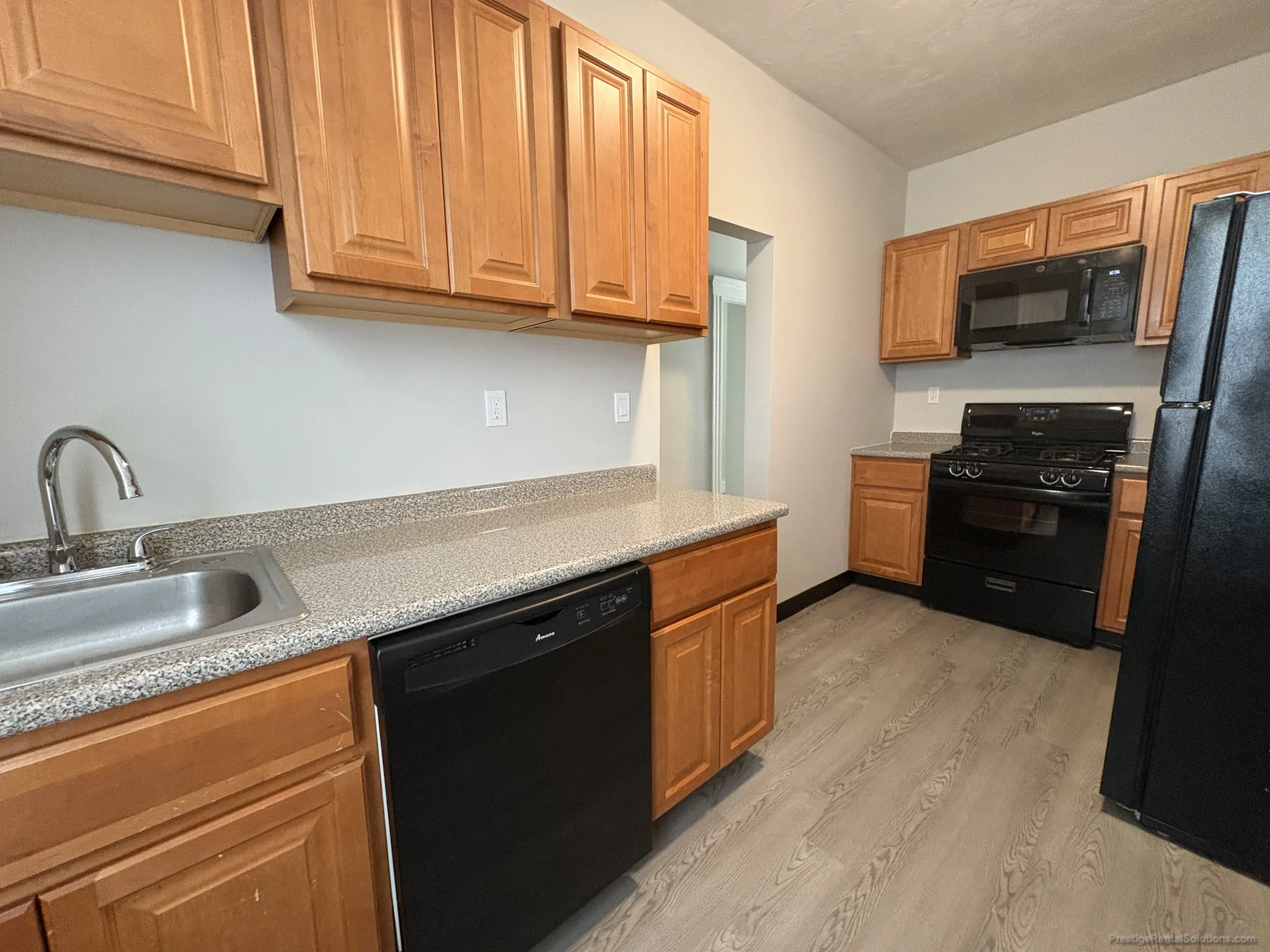 1 bed, 1 bath apartment for rent at 1140 River St Unit 2R, Hyde Park — photo 2 of 15