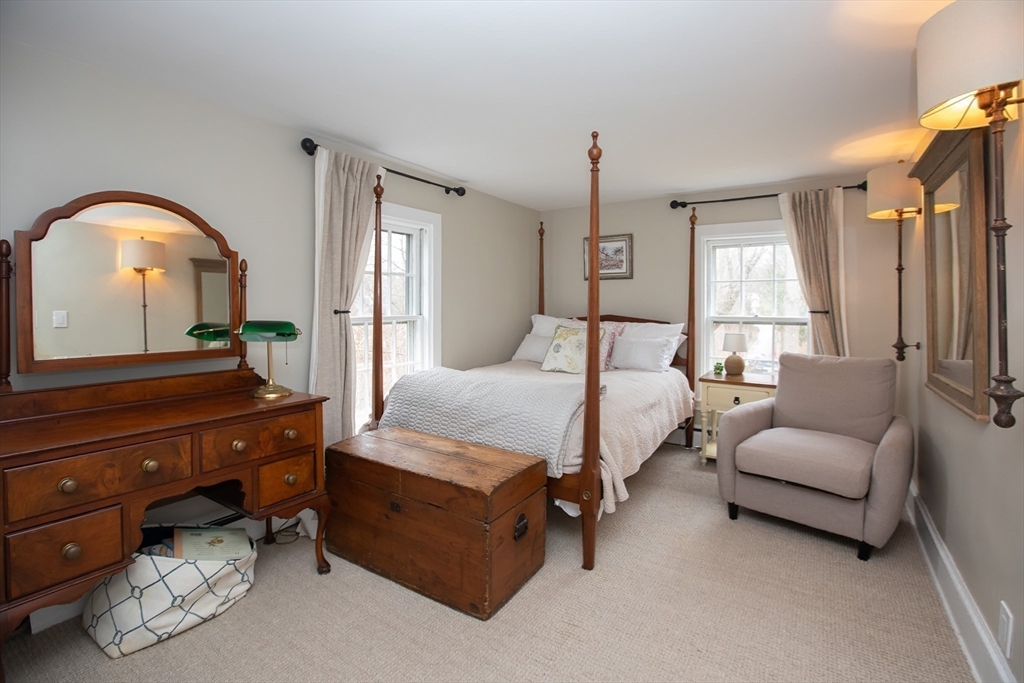 5 bed, 4+ bath apartment for rent at 1142 Main St, Hingham — photo 22 of 24