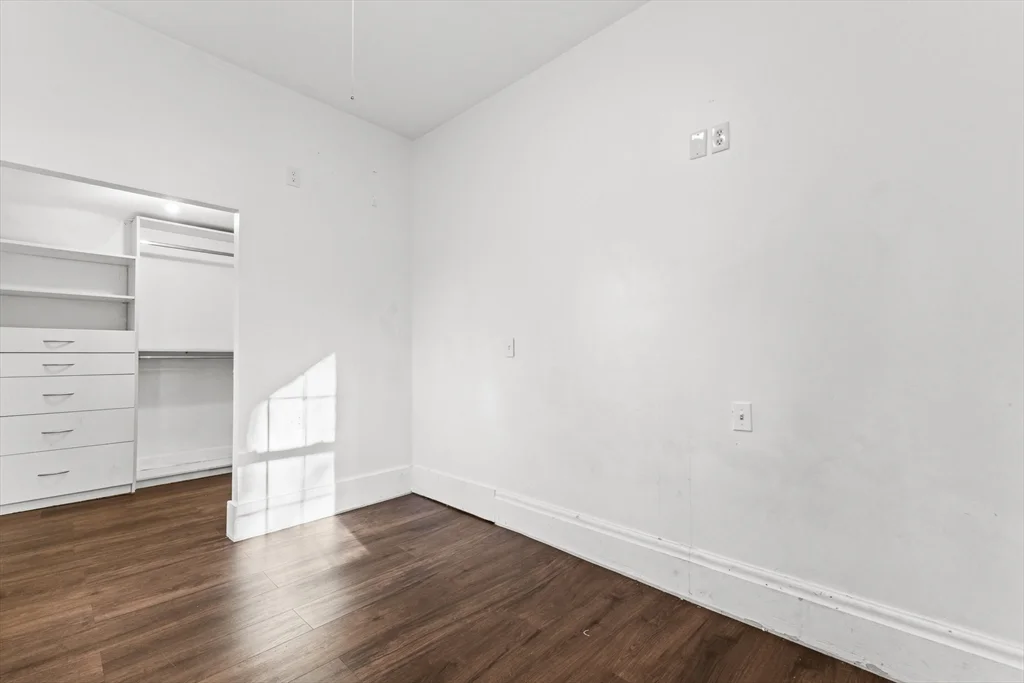 3 bed, 1 bath apartment for rent at 1142 Washington St Unit 1, Whitman — photo 14 of 16