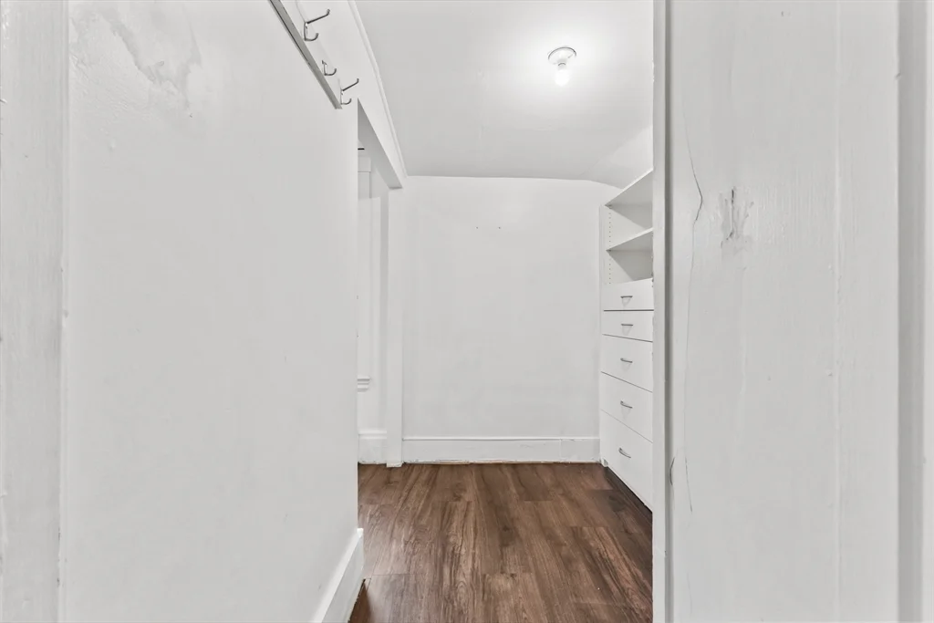 3 bed, 1 bath apartment for rent at 1142 Washington St Unit 1, Whitman — photo 12 of 16