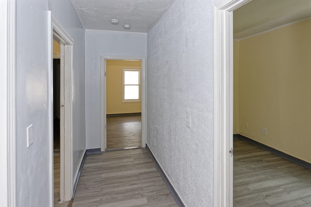 3 bed, 1 bath apartment for rent at 1143 Grafton St Unit 1st floor, Worcester — photo 11 of 14