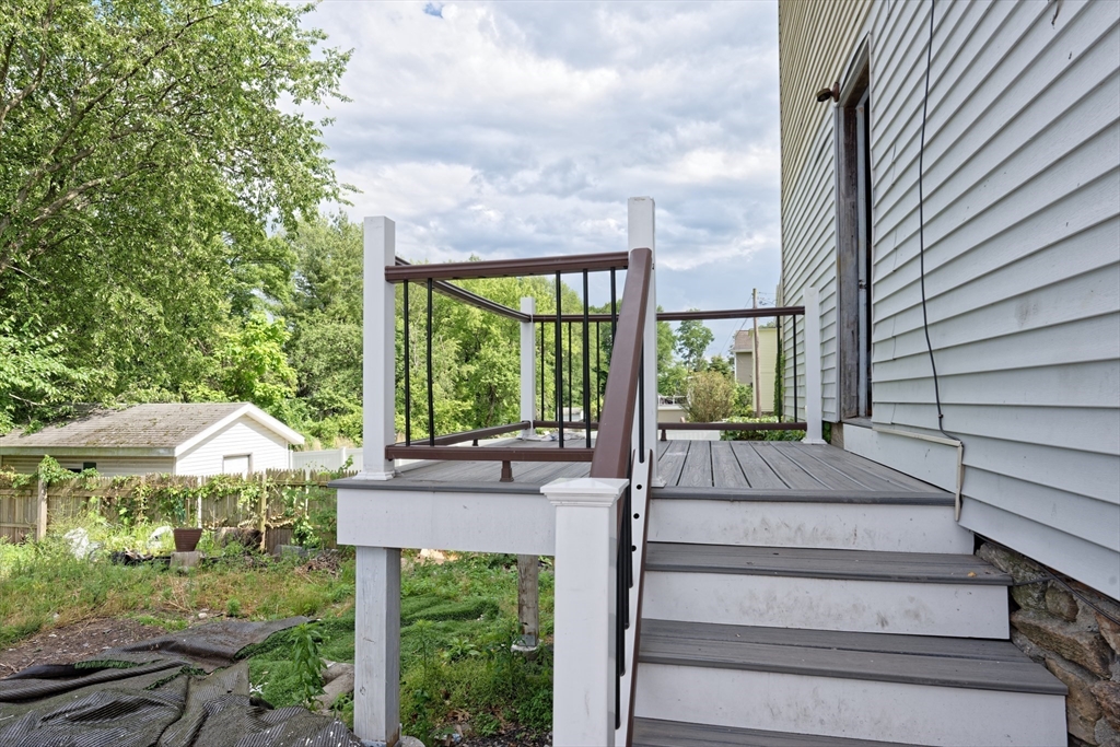 3 bed, 1 bath apartment for rent at 1143 Grafton St Unit 1st floor, Worcester — photo 12 of 14