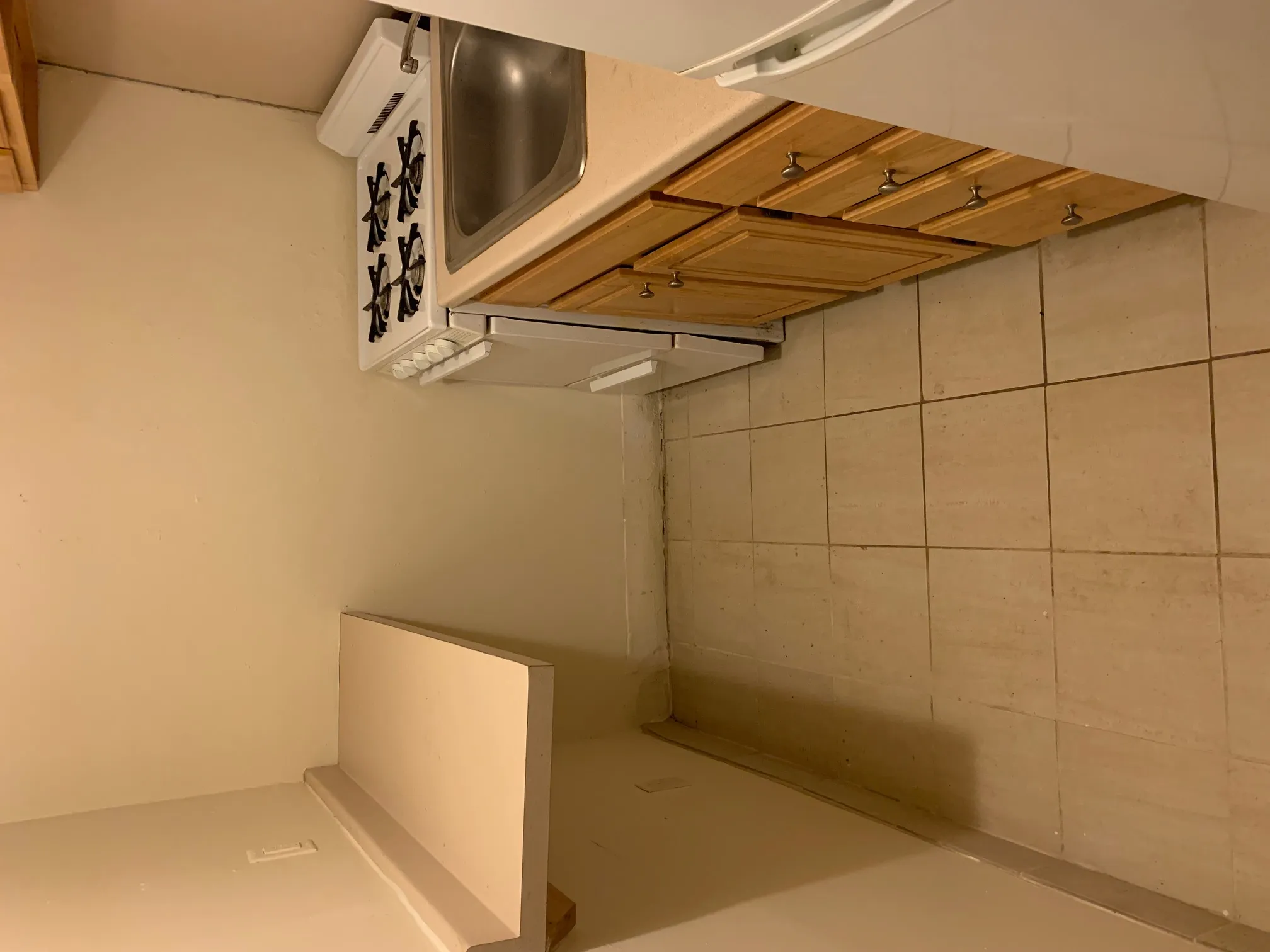 1 bed, 1 bath apartment for rent at 1144 Commonwealth Ave Unit 0A, Allston — photo 5 of 7