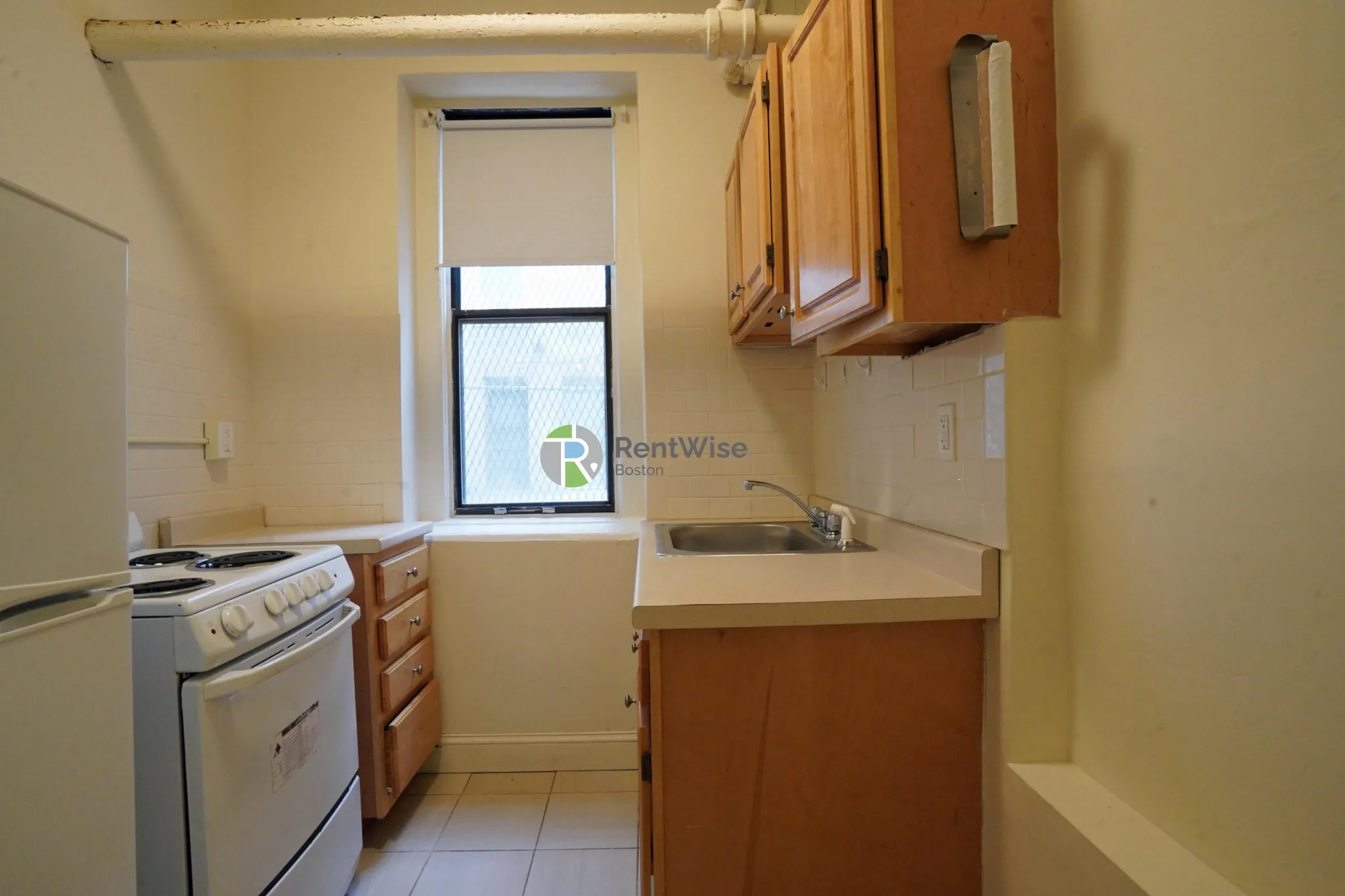 1 bed, 1 bath apartment for rent at 1144 Commonwealth Ave Unit 0C, North Brookline — photo 5 of 13