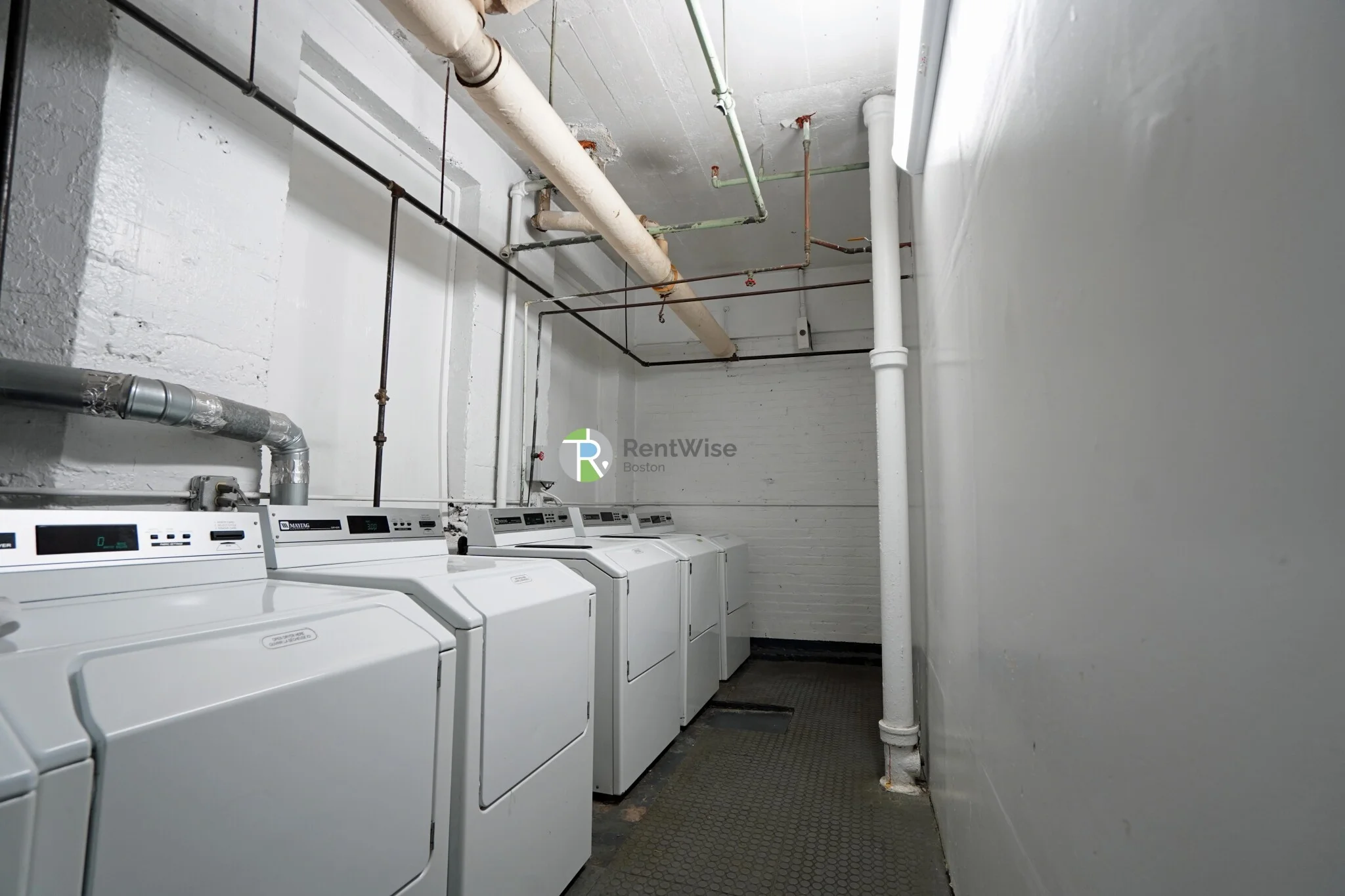 1 bed, 1 bath apartment for rent at 1144 Commonwealth Ave Unit 25, North Brookline — photo 16 of 16