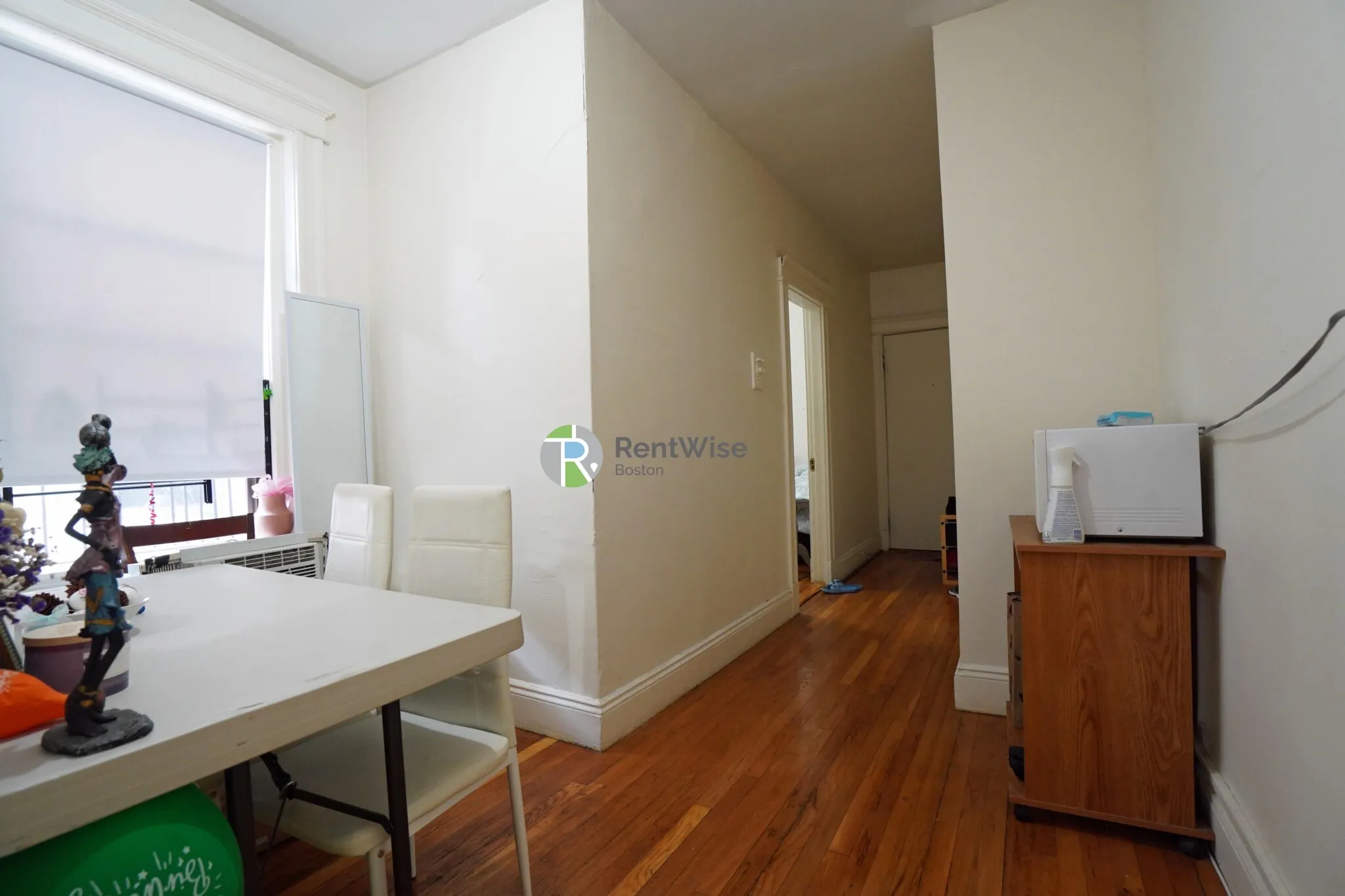 1 bed, 1 bath apartment for rent at 1144 Commonwealth Ave Unit 25, North Brookline — photo 6 of 16