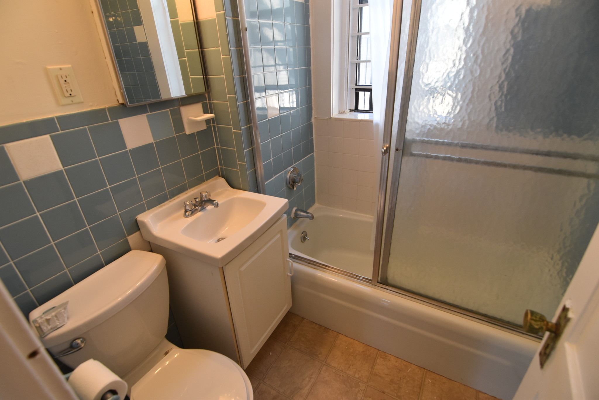 Studio bed, 1 bath apartment for rent at 1144 Commonwealth Ave Unit 42, Allston — photo 2 of 2