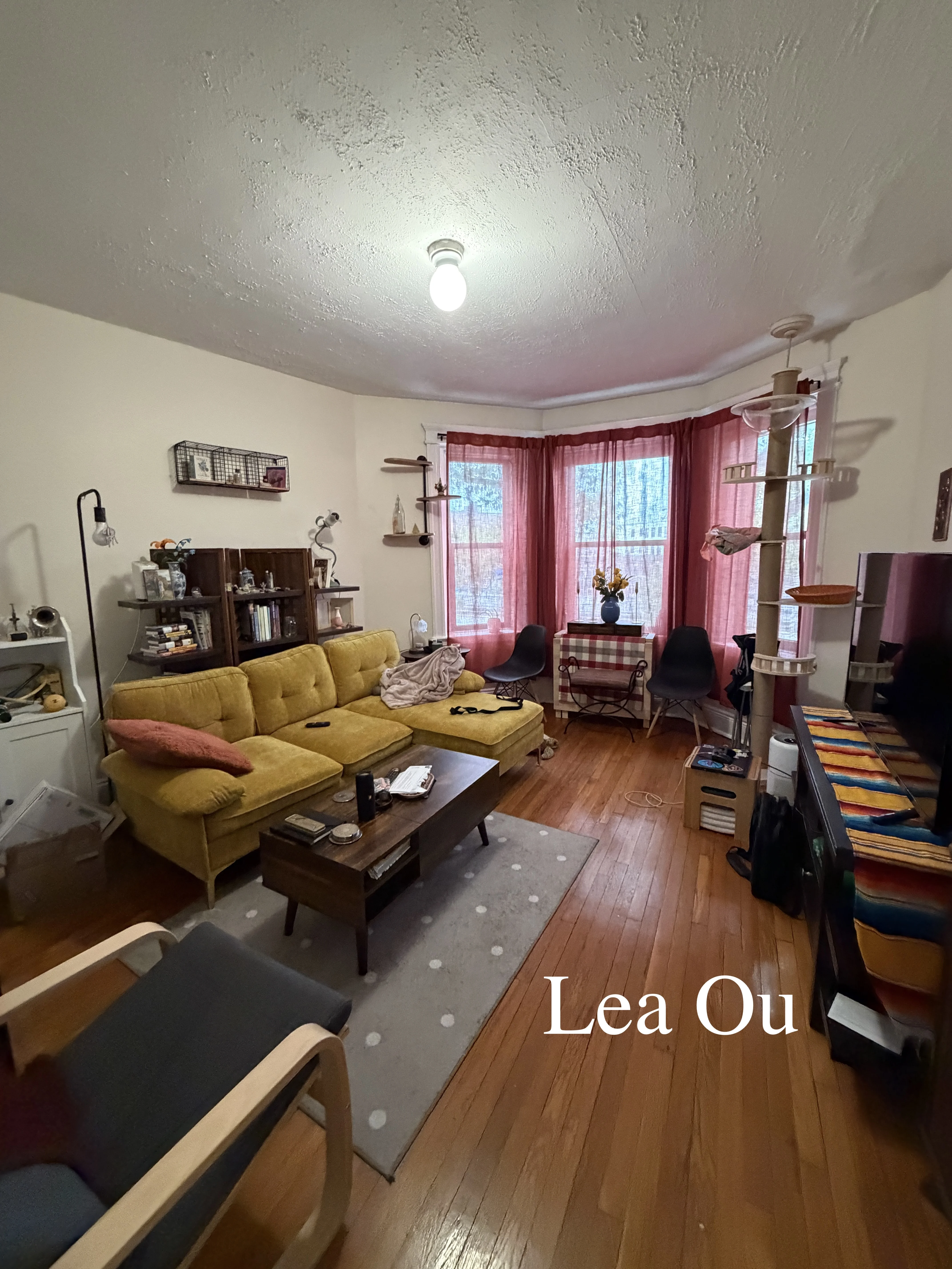 2 bed, 1 bath apartment for rent at 1144 Commonwealth Ave Unit 9, North Brookline