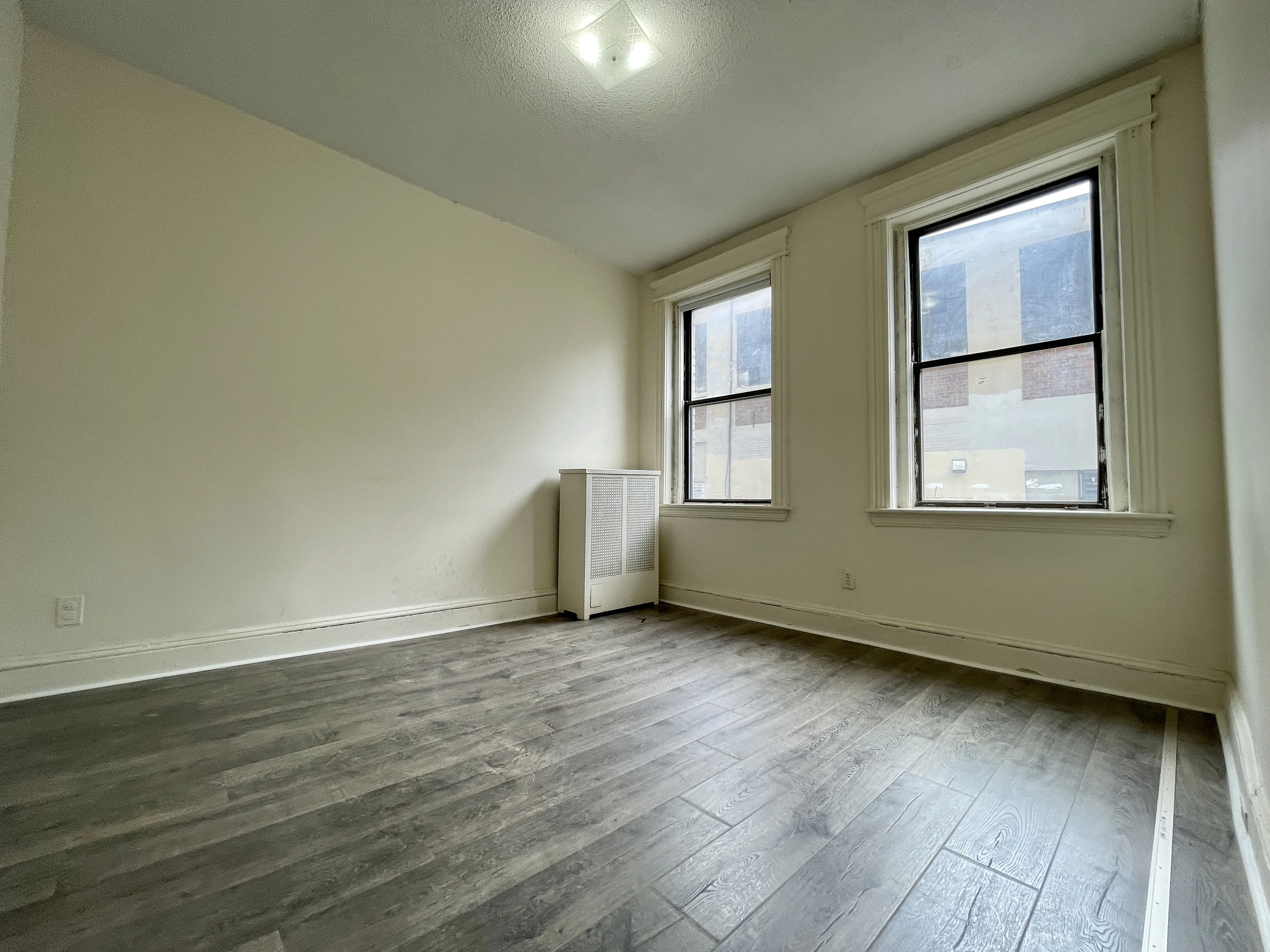 Studio bed, 1 bath apartment for rent at 1148 Commonwealth Ave Unit 17, Allston — photo 2 of 6