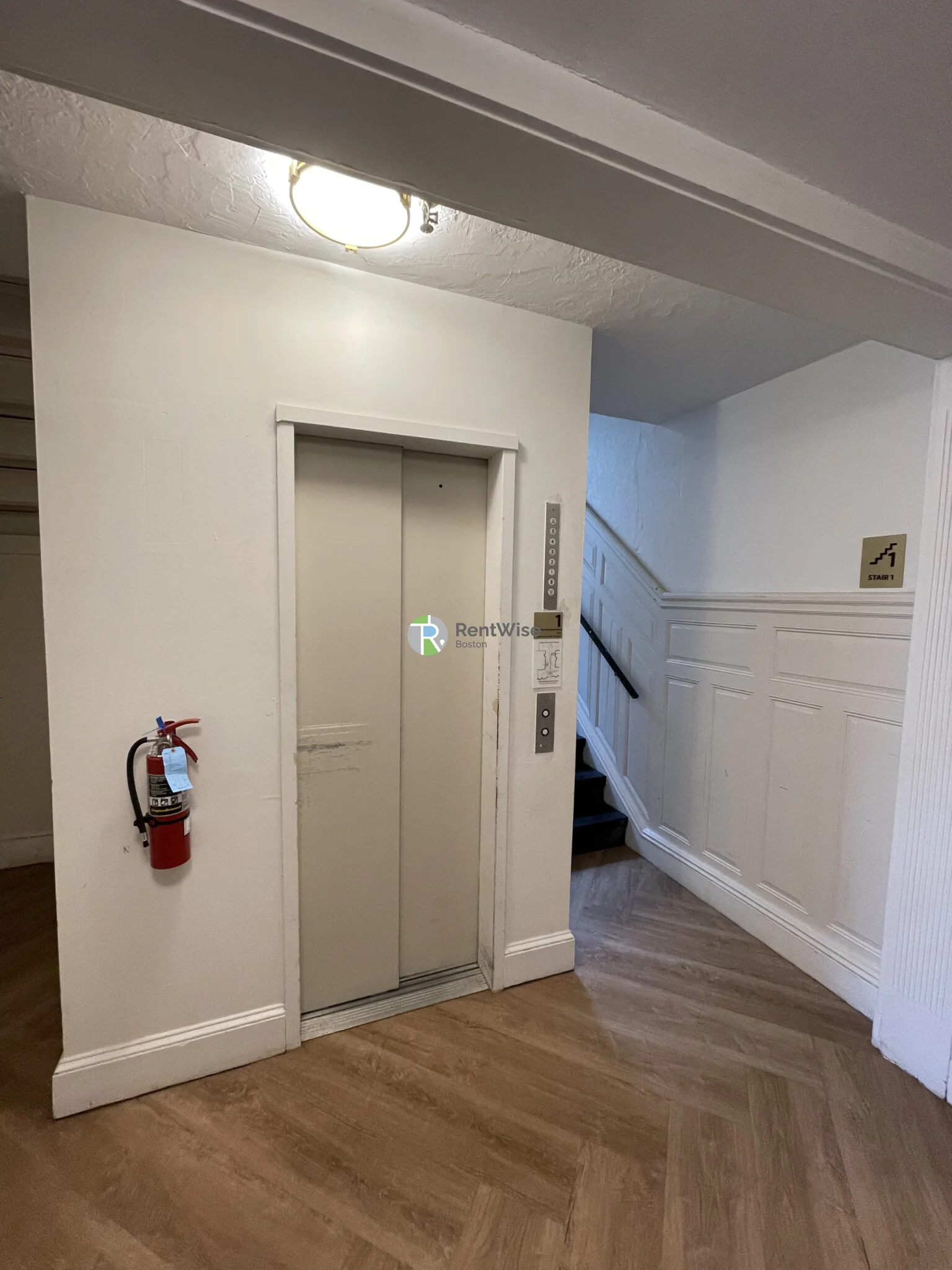 Studio bed, 1 bath apartment for rent at 1148 Commonwealth Ave Unit 33, Allston — photo 15 of 17