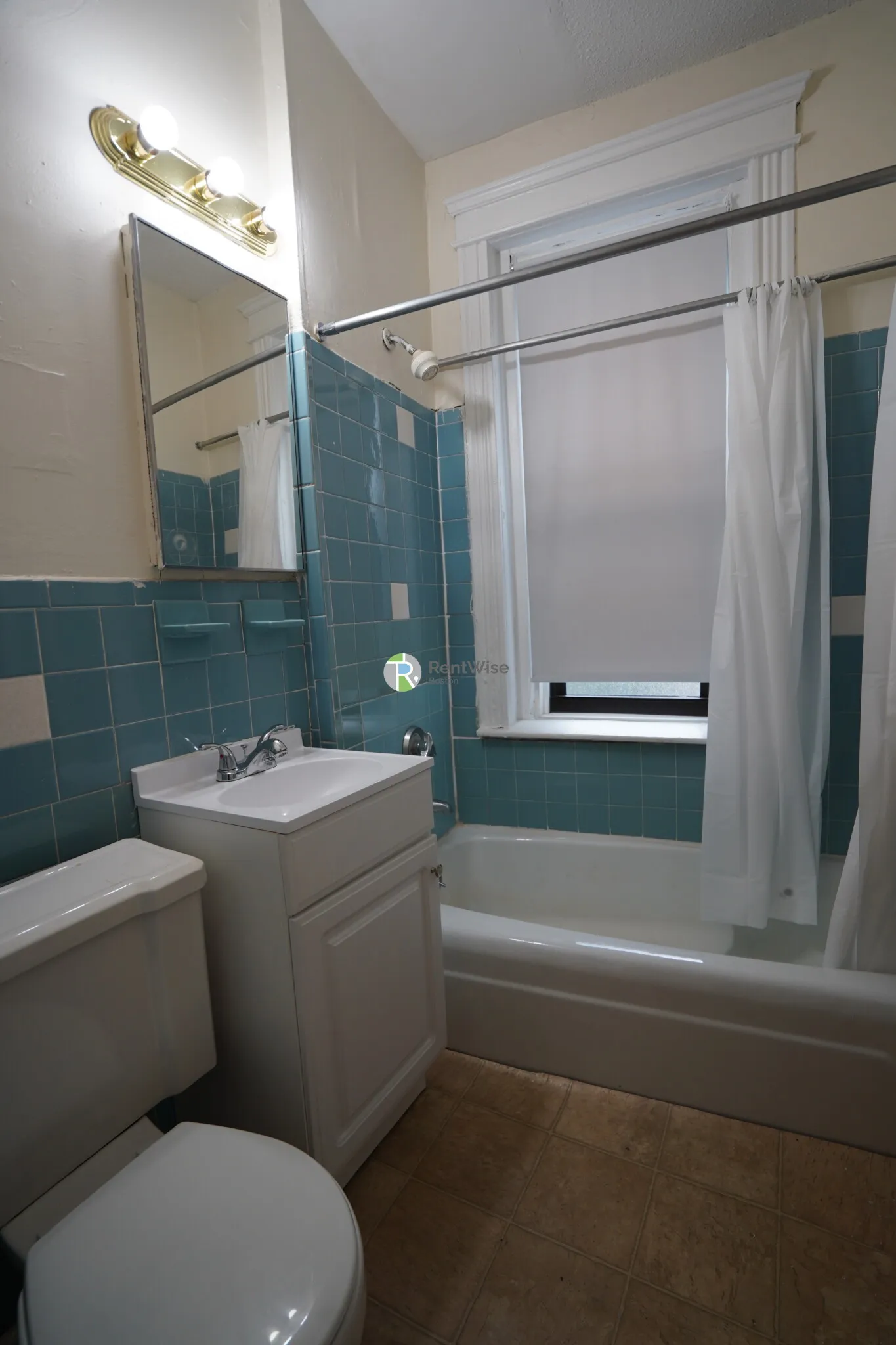 Studio bed, 1 bath apartment for rent at 1148 Commonwealth Ave Unit 33, Allston — photo 10 of 17