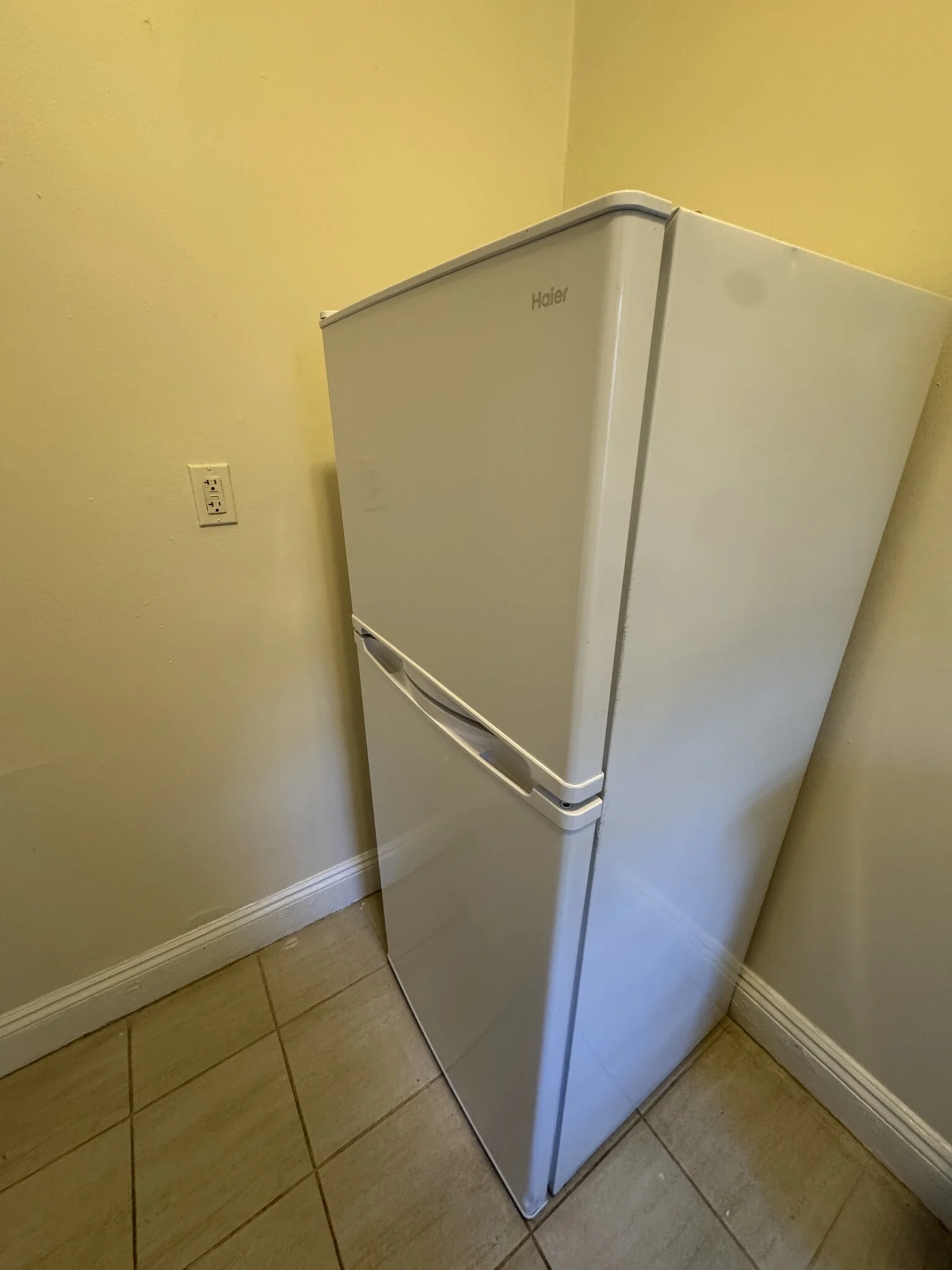 1 bed, 1 bath apartment for rent at 1148 Commonwealth Ave Unit 49, Allston — photo 3 of 9