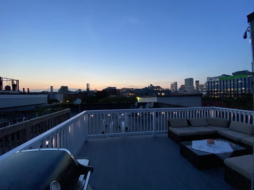 2 bed, 2 bath apartment for rent at 115 B St Unit 6, Boston — photo 18 of 18