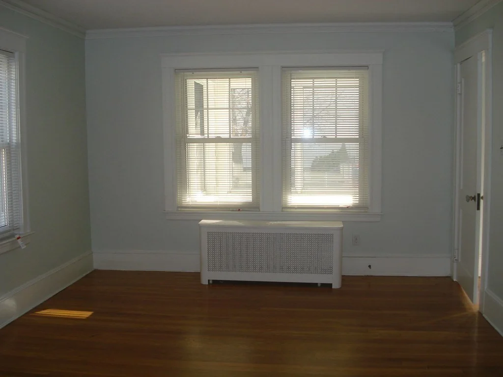 2 bed, 1 bath apartment for rent at 115 Bartlett Ave Unit 115, Waverley — photo 3 of 10