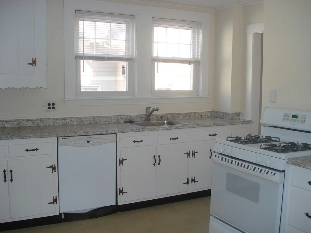 2 bed, 1 bath apartment for rent at 115 Bartlett Ave Unit 115, Waverley — photo 5 of 10
