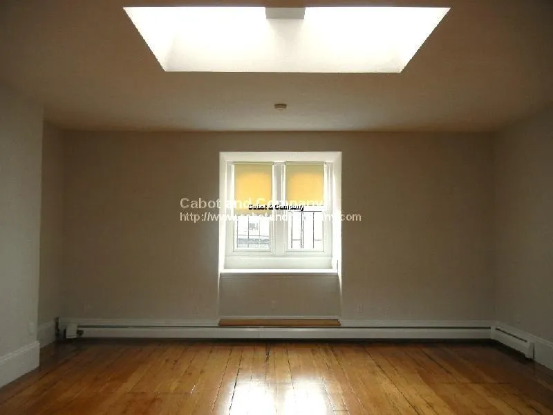 Studio bed, 1 bath apartment for rent at 115 Beacon St Unit 11A, Back Bay — photo 5 of 6