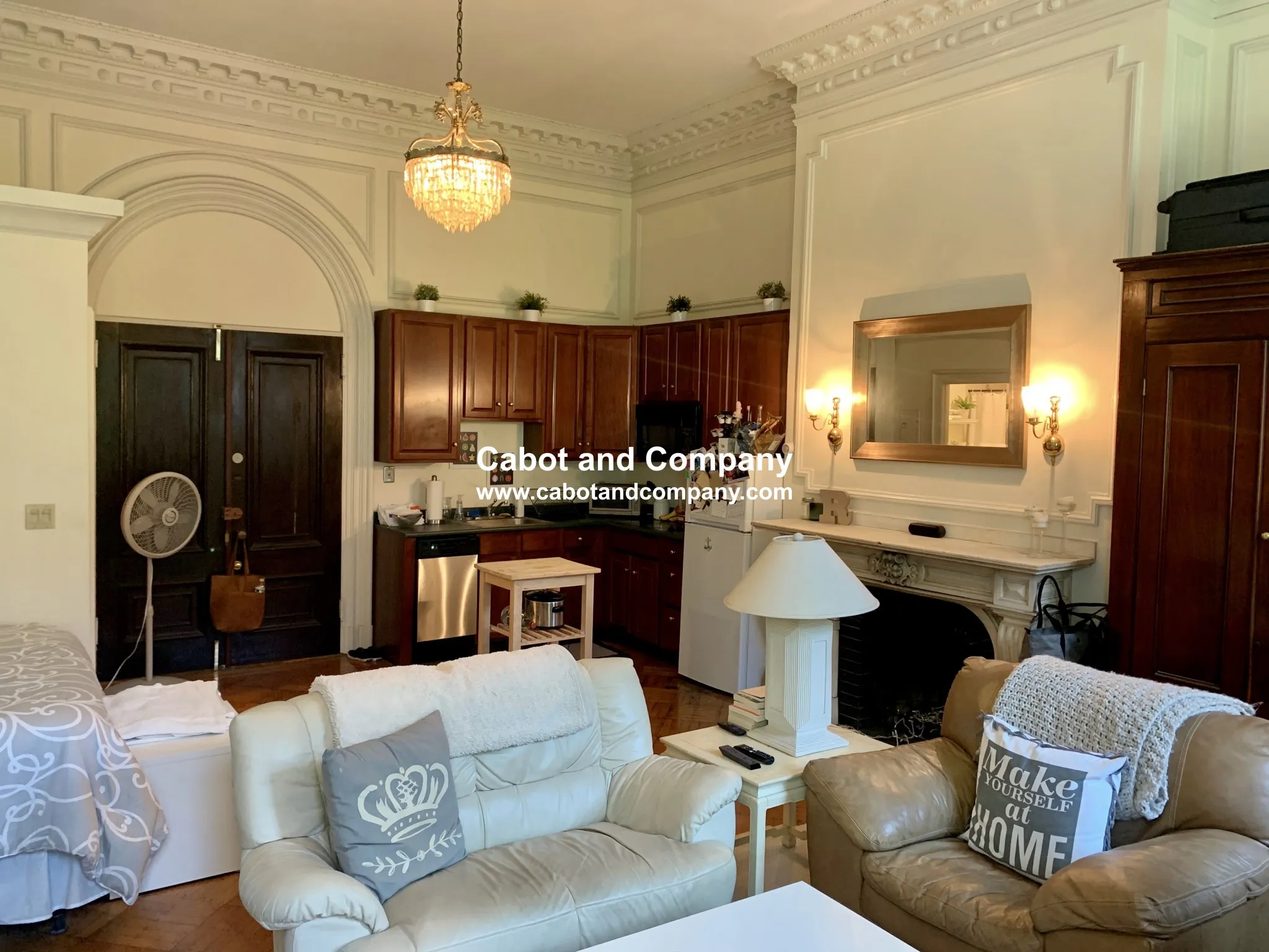 Studio bed, 1 bath apartment for rent at 115 Beacon St Unit 5A, Back Bay — photo 2 of 4