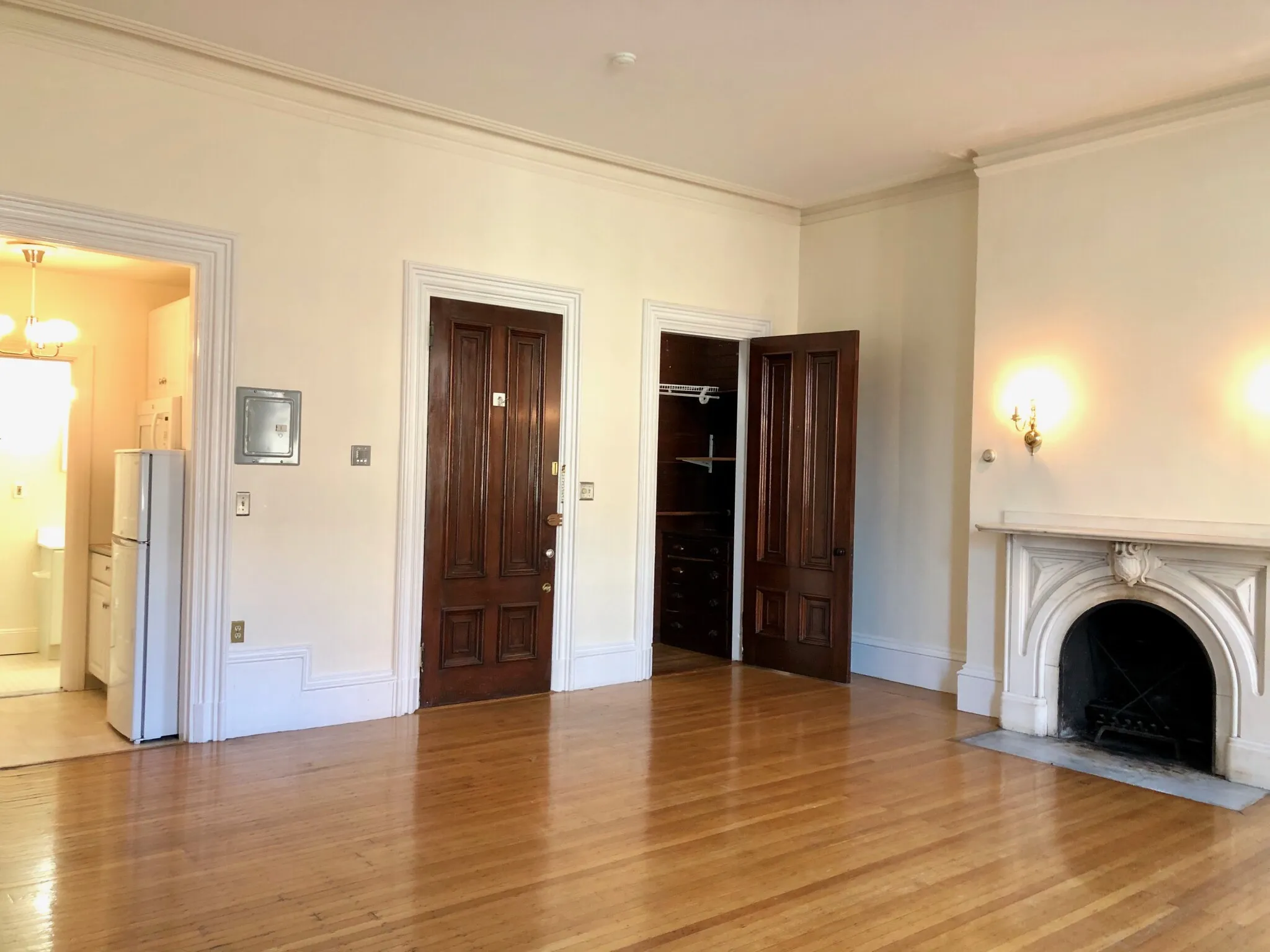 Studio bed, 1 bath apartment for rent at 115 Beacon St Unit 7A, Back Bay — photo 5 of 7