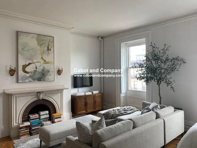 Studio bed, 1 bath apartment for rent at 115 Beacon St Unit 9A, Back Bay — photo 1 of 7
