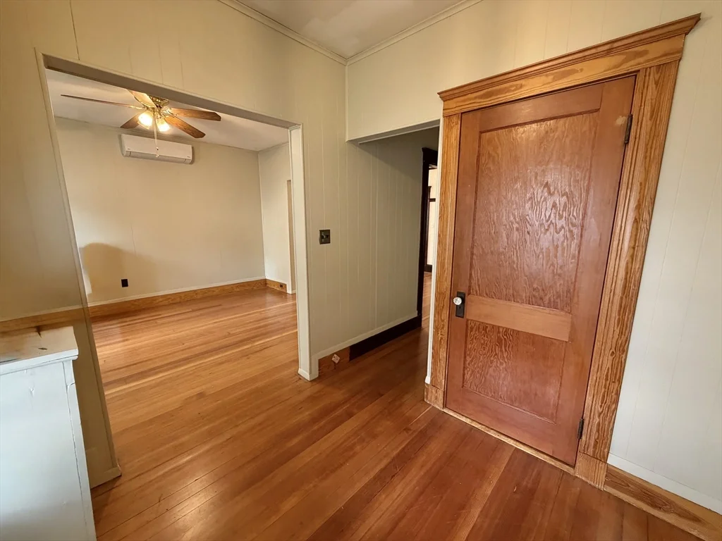 2 bed, 1 bath apartment for rent at 115 Beech St Unit 1, Belmont — photo 20 of 23