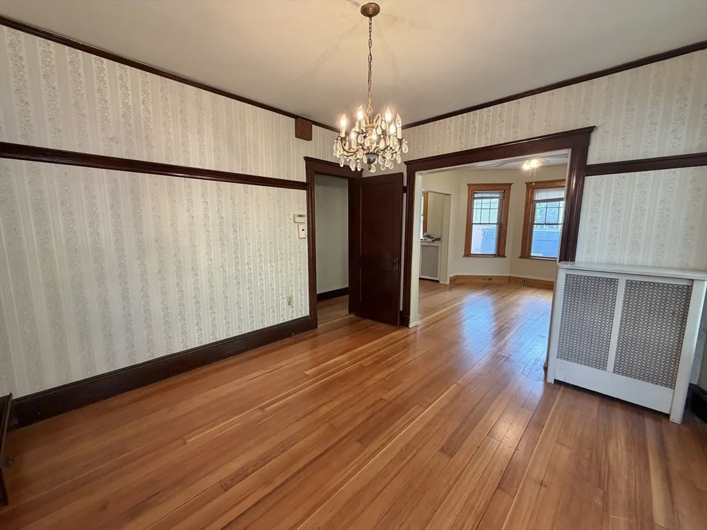 2 bed, 1 bath apartment for rent at 115 Beech St Unit 1, Belmont — photo 5 of 23