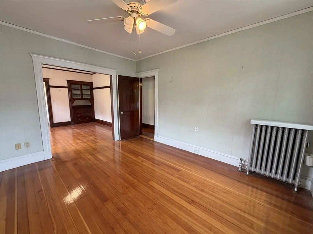 3 bed, 1 bath apartment for rent at 115 Beech St Unit 2, Belmont — photo 8 of 22