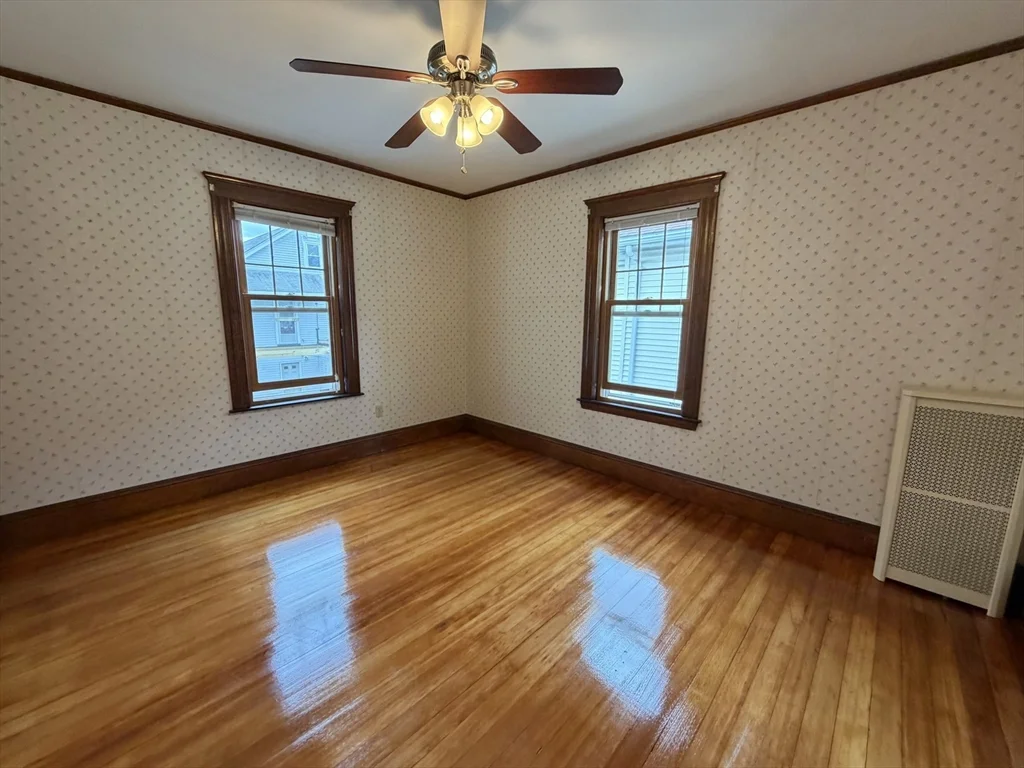 3 bed, 1 bath apartment for rent at 115 Beech St Unit 2, Belmont — photo 11 of 22