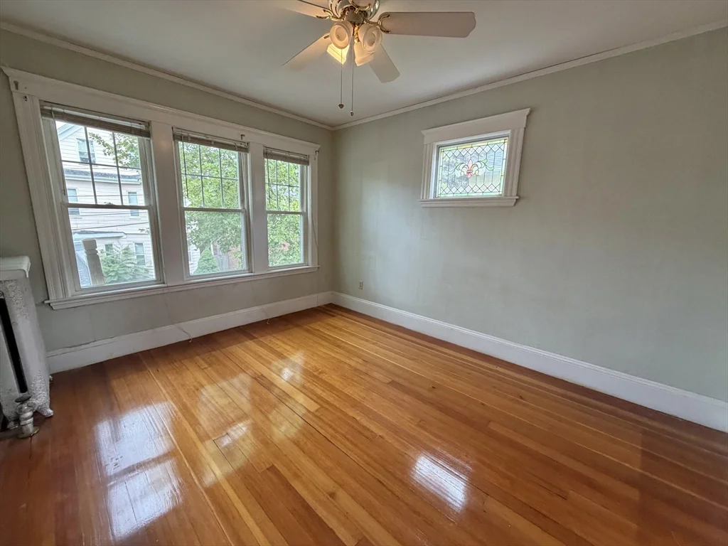 3 bed, 1 bath apartment for rent at 115 Beech St Unit 2, Belmont — photo 6 of 22