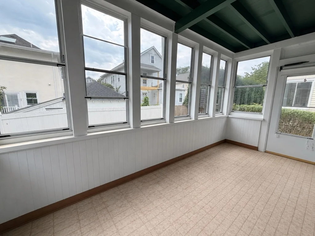 3 bed, 1 bath apartment for rent at 115 Beech St Unit 2, Belmont — photo 21 of 22