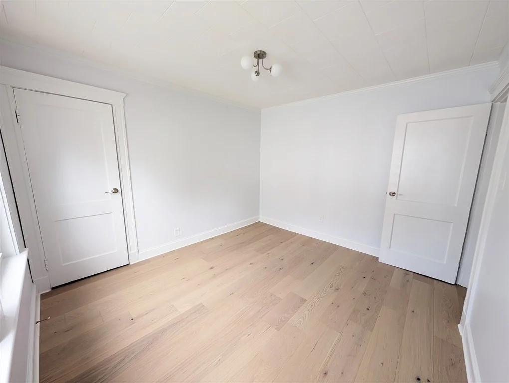 2 bed, 1 bath apartment for rent at 115 Bennett St Unit 1, Brighton — photo 6 of 9