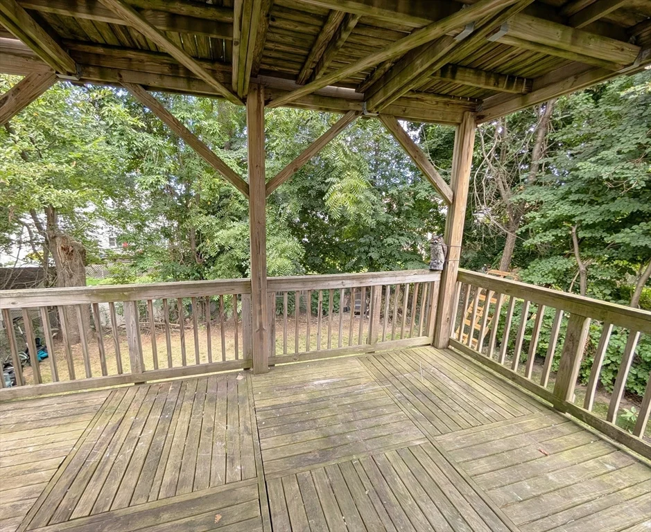 2 bed, 1 bath apartment for rent at 115 Bennett St Unit 1, Brighton — photo 8 of 9