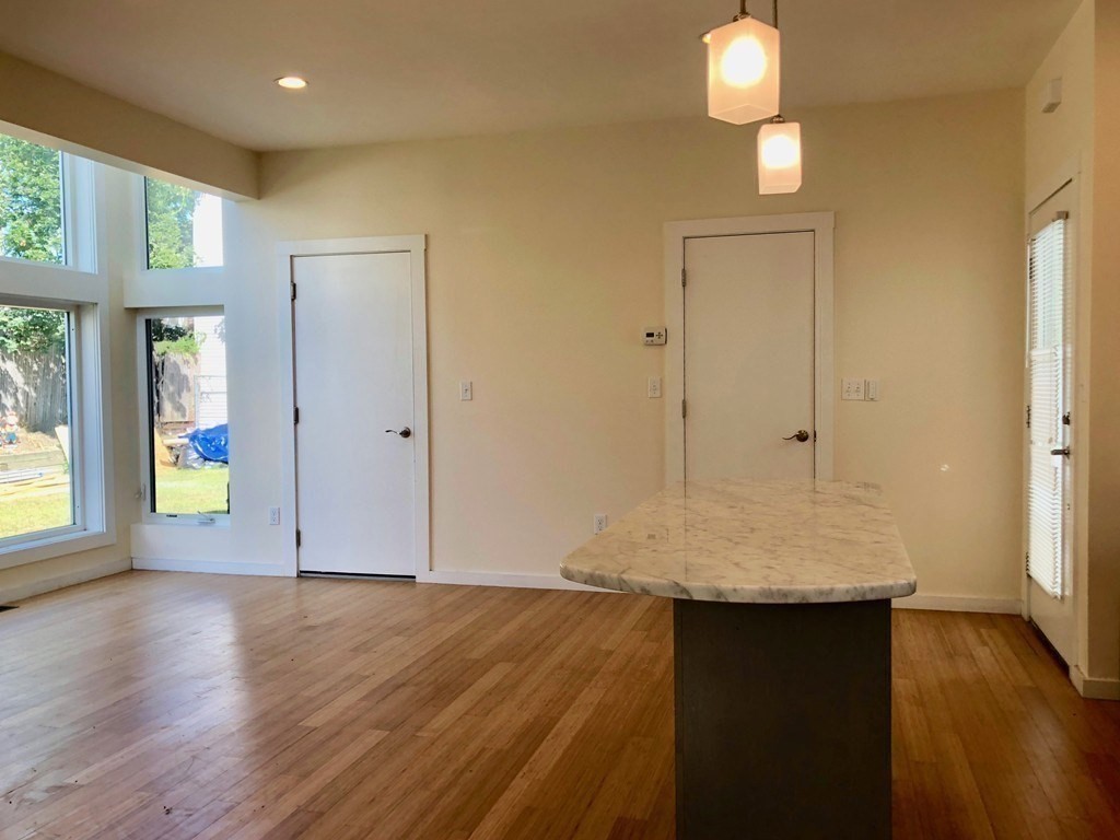 3 bed, 3 bath apartment for rent at 115 Charles St Unit 1, Kendall Square — photo 4 of 17