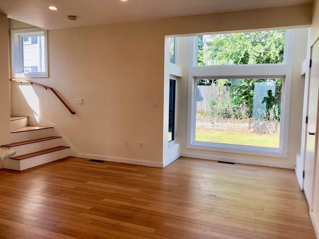 3 bed, 3 bath apartment for rent at 115 Charles St Unit 1, Kendall Square — photo 5 of 17