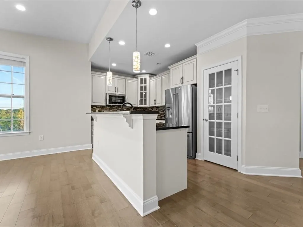 2 bed, 2 bath apartment for rent at 115 Corning Fairbanks Unit 115, Westborough — photo 3 of 15