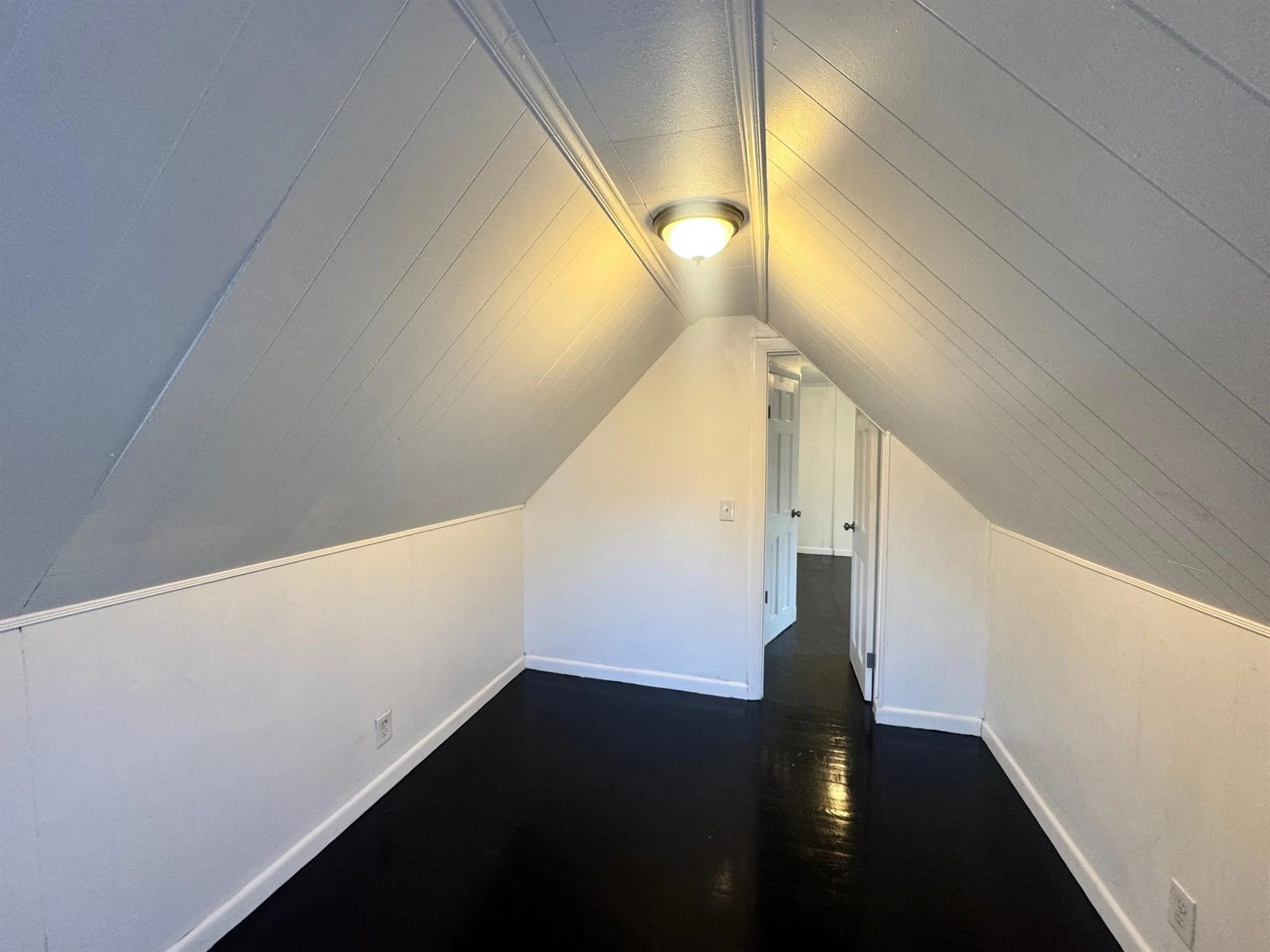 4 bed, 2 bath apartment for rent at 115 Elm St Unit 2, Spring Hill — photo 15 of 16