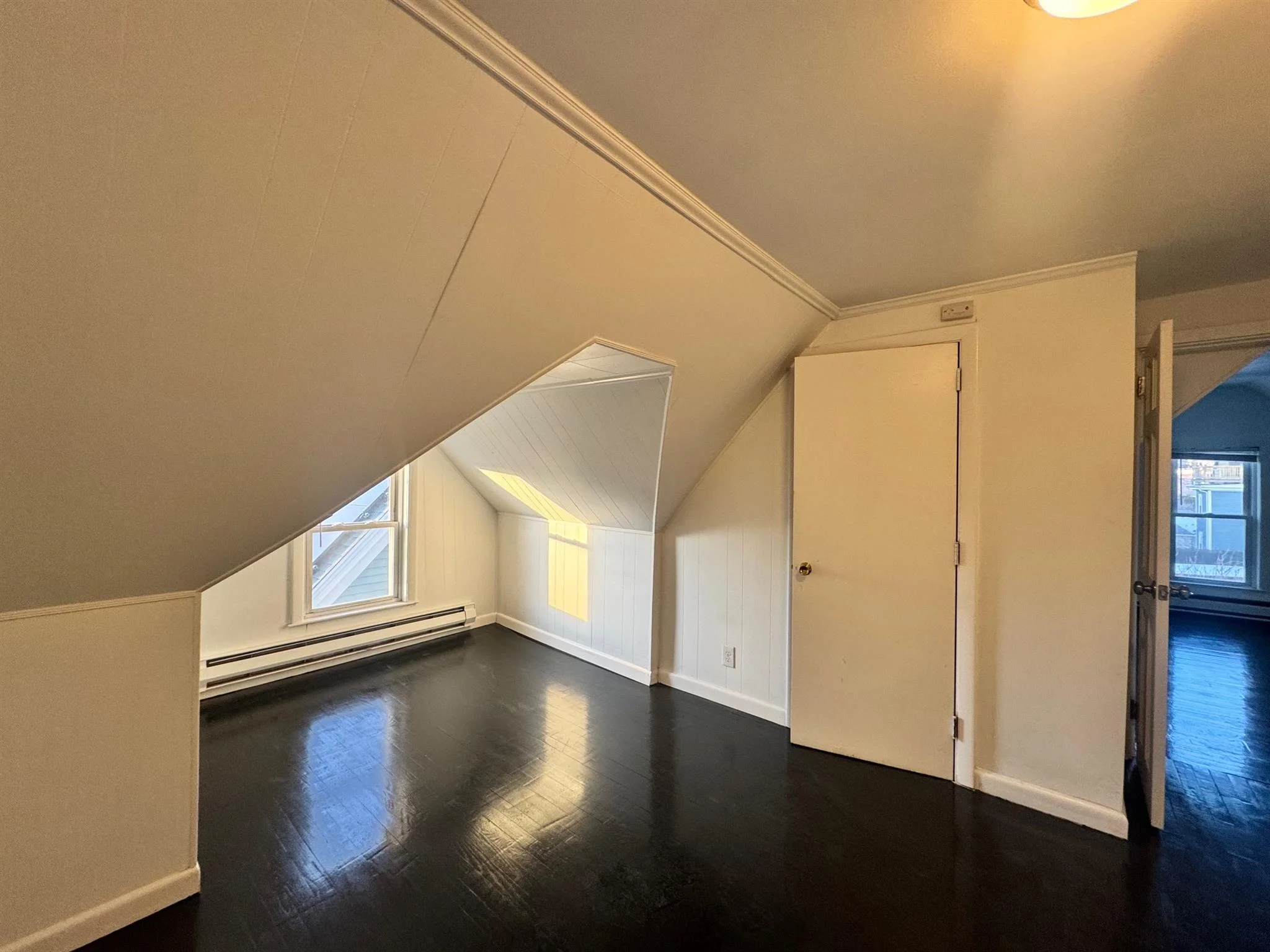 4 bed, 2 bath apartment for rent at 115 Elm St Unit 2, Spring Hill — photo 11 of 16