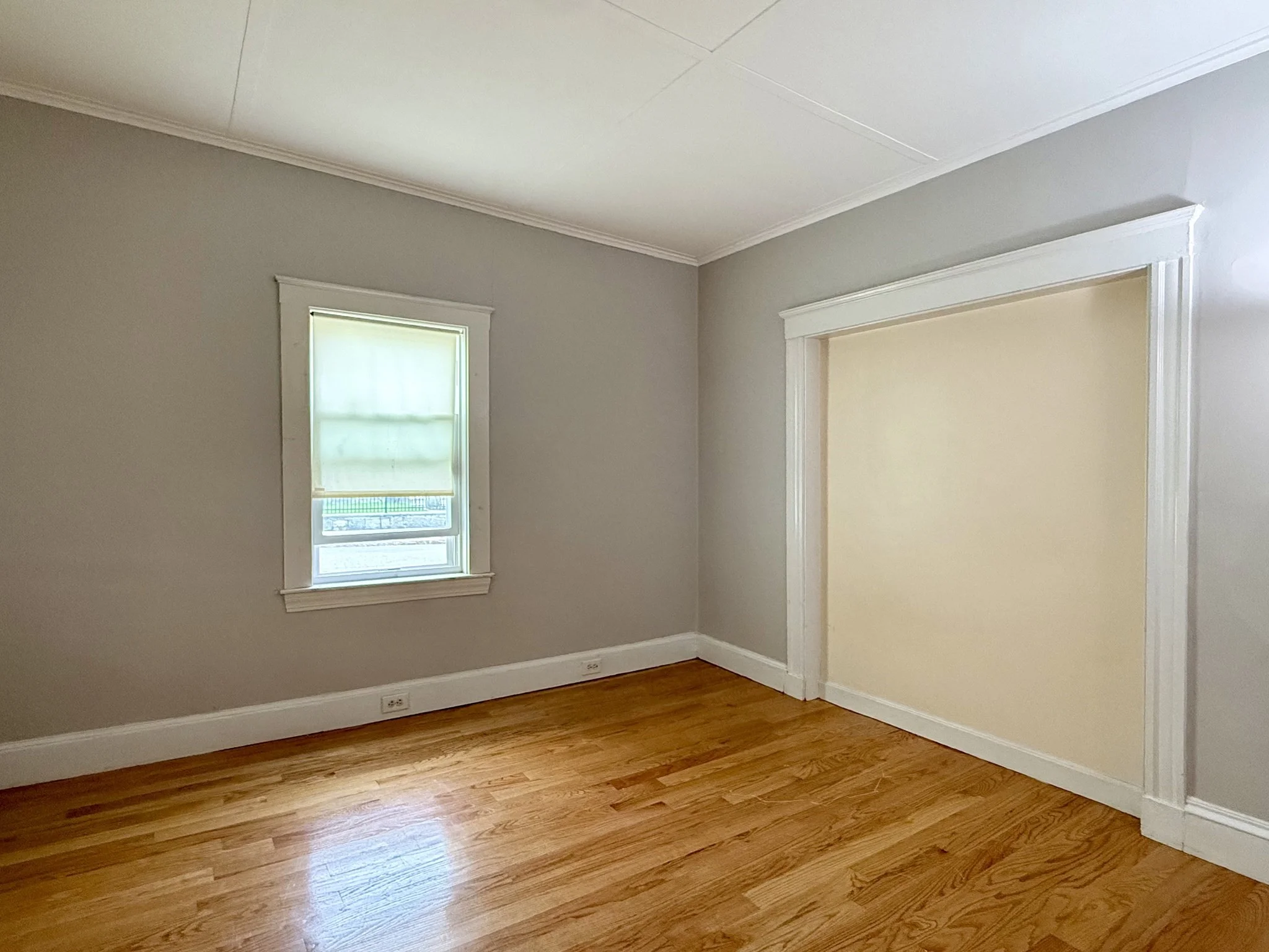 3 bed, 1 bath apartment for rent at 115 Elmwood Ave Unit 115, Quincy — photo 5 of 11