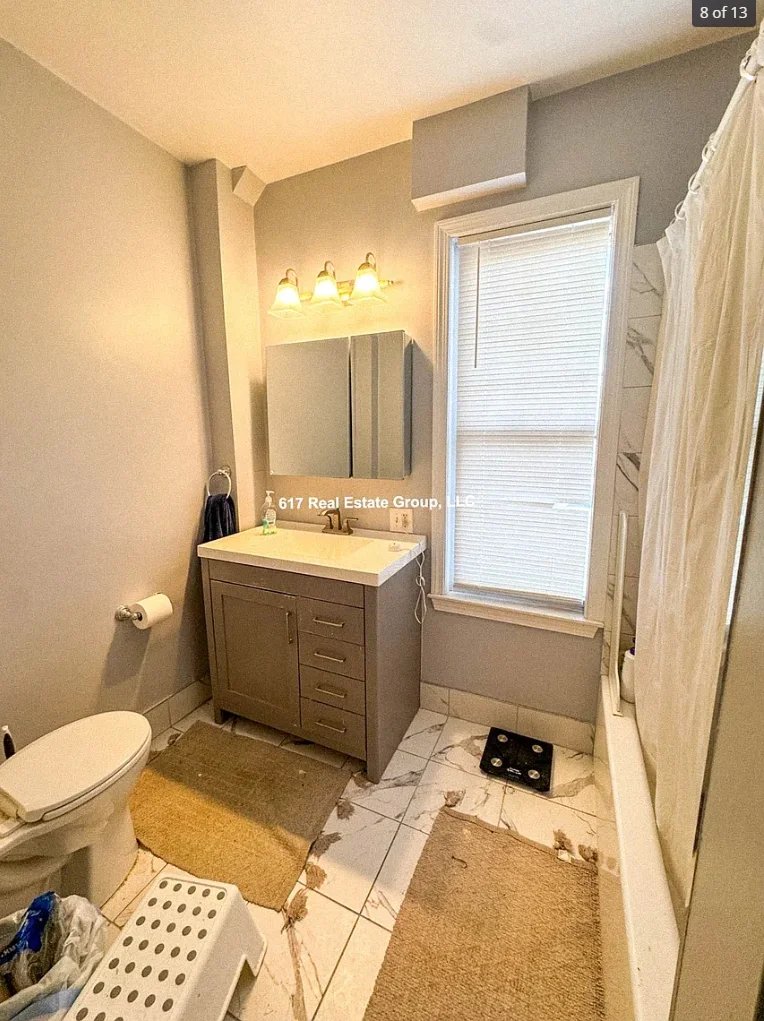 7 bed, 3 bath apartment for rent at 115 Franklin St Unit 1, Allston — photo 8 of 13