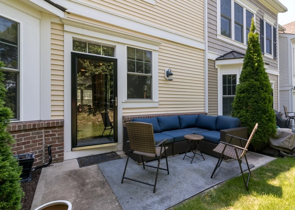 3 bed, 2 bath apartment for rent at 115 Halsted Dr Unit 115, Hingham — photo 18 of 21