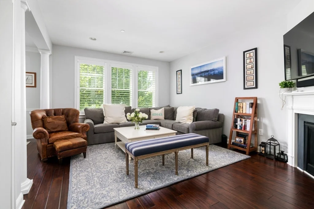 3 bed, 2 bath apartment for rent at 115 Halsted Dr Unit 115, Hingham — photo 5 of 21