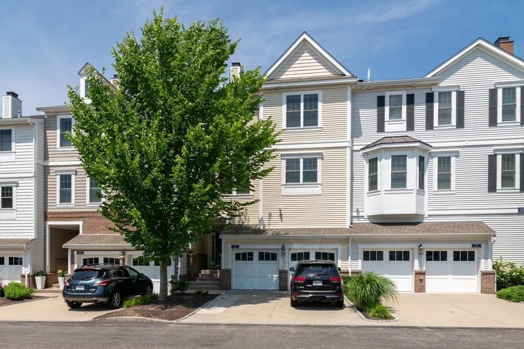 3 bed, 2 bath apartment for rent at 115 Halsted Dr Unit 115, Hingham — photo 20 of 21